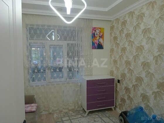 3 otaqlı Köhnə tikili, Yeni Günəşli q., Bakı