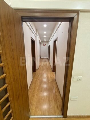 3 otaqlı Ofis, Şah İsmayıl Xətai m., Bakı