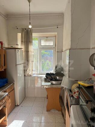 3 otaqlı Köhnə tikili, Nəsimi r., Bakı