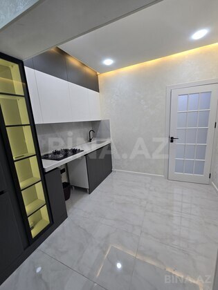 3 otaqlı Köhnə tikili, Əhmədli m., Bakı