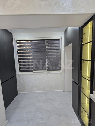 3 otaqlı Köhnə tikili, Əhmədli m., Bakı