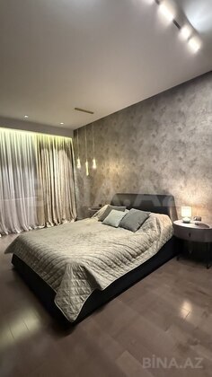 3 otaqlı Yeni tikili, Elmlər Akademiyası m., Bakı