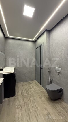 3 otaqlı Yeni tikili, Elmlər Akademiyası m., Bakı