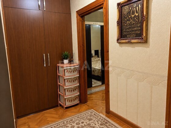 2 otaqlı Köhnə tikili, Azadlıq Prospekti m., Bakı