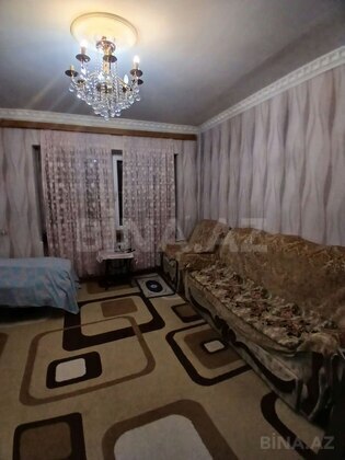 2 otaqlı Köhnə tikili, Xalqlar Dostluğu m., Bakı
