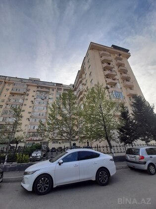 3 otaqlı Yeni tikili, Neftçilər m., Bakı
