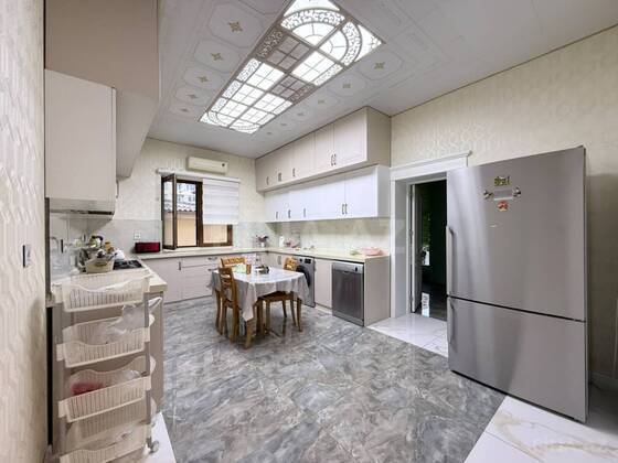 6 otaqlı Həyət evi/Bağ evi, Abşeron r., Bakı