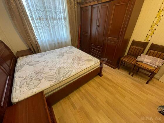 3 otaqlı Yeni tikili, Elmlər Akademiyası m., Bakı