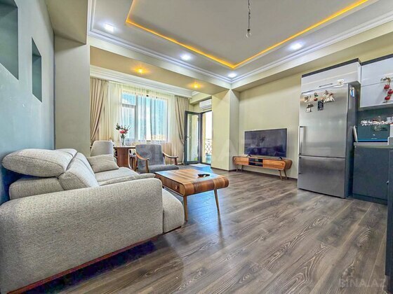 3 otaqlı Yeni tikili, Qara Qarayev m., Bakı