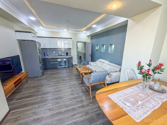 3 otaqlı Yeni tikili, Qara Qarayev m., Bakı