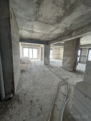 3 otaqlı Yeni tikili, Şah İsmayıl Xətai m., Bakı
