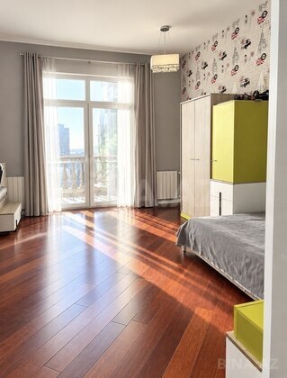 4 otaqlı Yeni tikili, Xətai r., Bakı