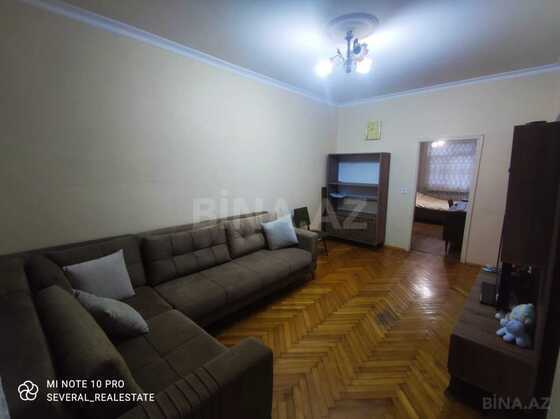 2 otaqlı Köhnə tikili, 8 Noyabr m., Bakı