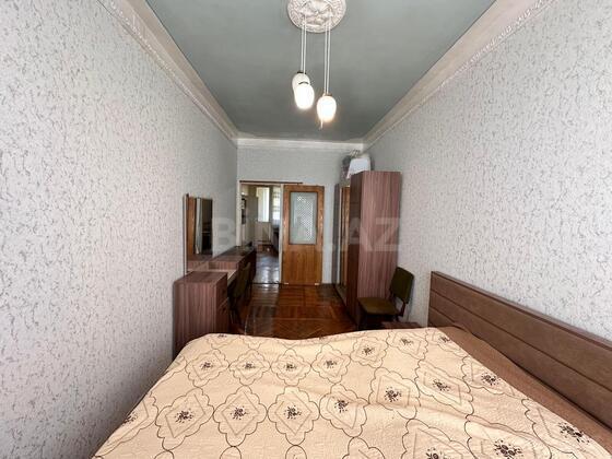 2 otaqlı Köhnə tikili, 8 Noyabr m., Bakı