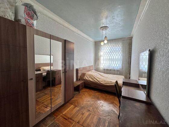 2 otaqlı Köhnə tikili, 8 Noyabr m., Bakı