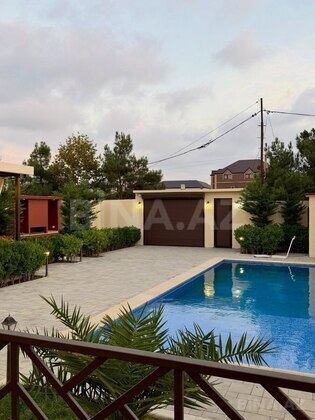 4 otaqlı Həyət evi/Bağ evi, Şüvəlan q., Bakı