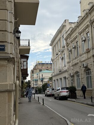 2 otaqlı Köhnə tikili, İçəri Şəhər m., Bakı