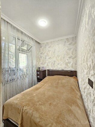 3 otaqlı Köhnə tikili, 20 Yanvar m., Bakı