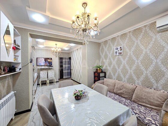 3 otaqlı Köhnə tikili, Yeni Yasamal q., Bakı