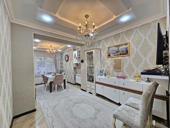 3 otaqlı Köhnə tikili, Yeni Yasamal q., Bakı