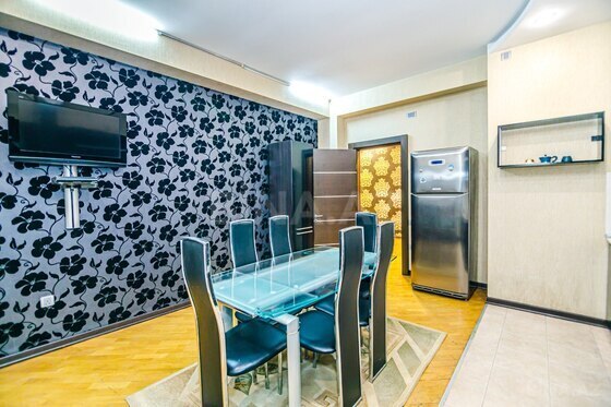 4 otaqlı Yeni tikili, 28 May m., Bakı