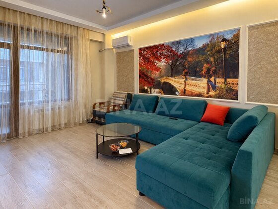 2 otaqlı Yeni tikili, 8 Noyabr m., Bakı