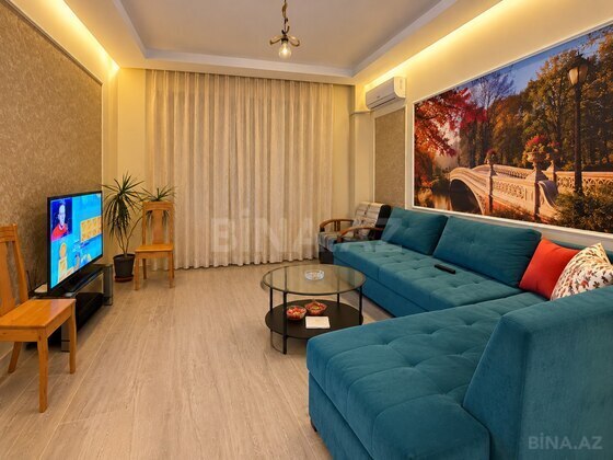 2 otaqlı Yeni tikili, 8 Noyabr m., Bakı