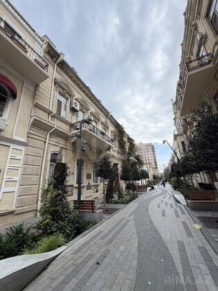 2 otaqlı Köhnə tikili, İçəri Şəhər m., Bakı