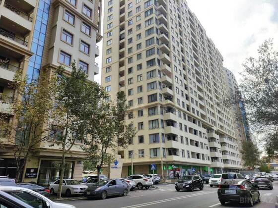 2 otaqlı Yeni tikili, 8 Noyabr m., Bakı