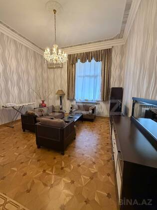 2 otaqlı Köhnə tikili, Sahil m., Bakı
