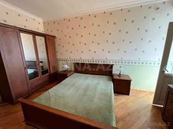 3 otaqlı Yeni tikili, Nizami m., Bakı