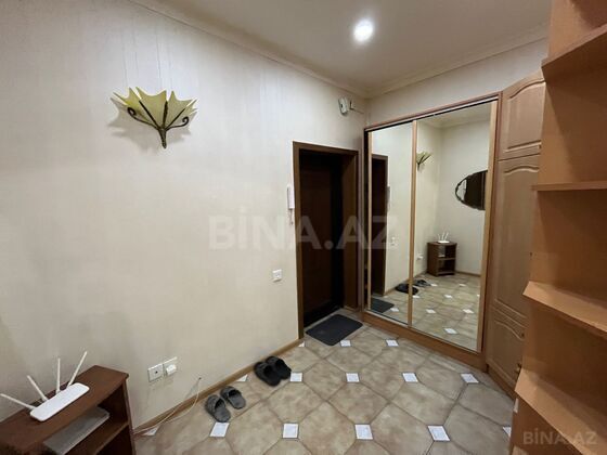 3 otaqlı Yeni tikili, Nizami m., Bakı