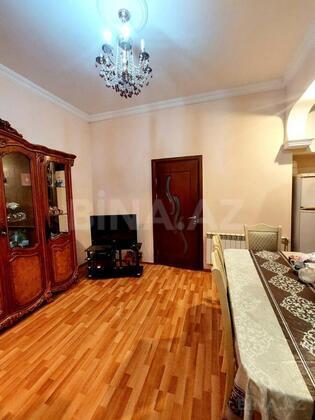 2 otaqlı Köhnə tikili, Sahil m., Bakı