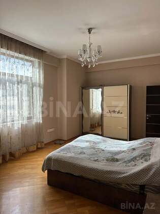 3 otaqlı Yeni tikili, 8 Noyabr m., Bakı