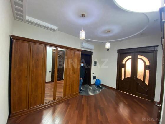 3 otaqlı Yeni tikili, İnşaatçılar m., Bakı