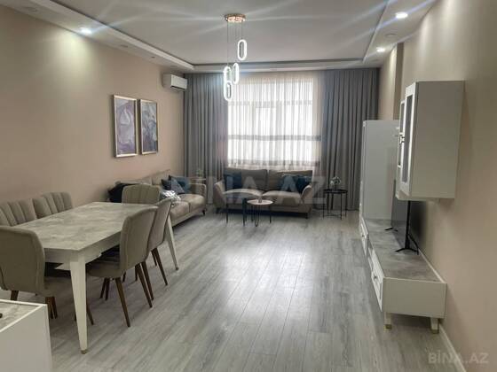 3 otaqlı Yeni tikili, Şah İsmayıl Xətai m., Bakı
