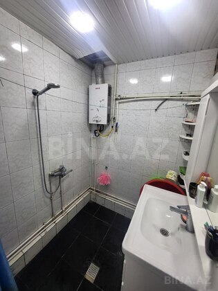 3 otaqlı Köhnə tikili, Xalqlar Dostluğu m., Bakı