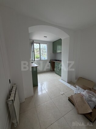 3 otaqlı Köhnə tikili, Nəsimi r., Bakı