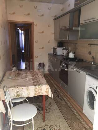2 otaqlı Köhnə tikili, Bayıl q., Bakı