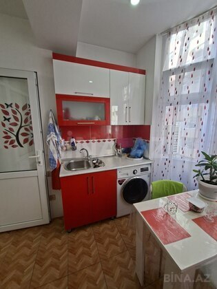 2 otaqlı Yeni tikili, İnşaatçılar m., Bakı