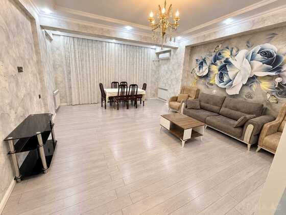 3 otaqlı Yeni tikili, 20 Yanvar m., Bakı