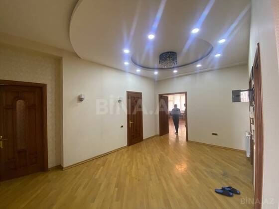 4 otaqlı Yeni tikili, 28 May m., Bakı