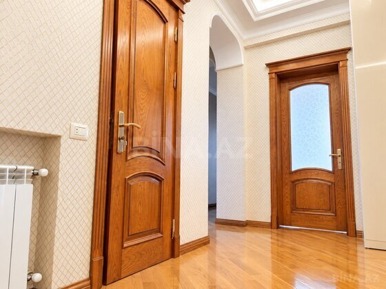 3 otaqlı Yeni tikili, Qara Qarayev m., Bakı