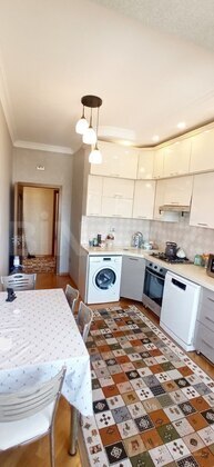 3 otaqlı Yeni tikili, Bakıxanov q., Bakı