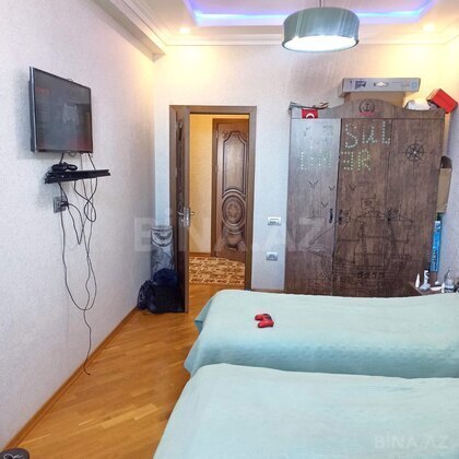 3 otaqlı Yeni tikili, Bakıxanov q., Bakı