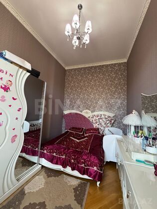 3 otaqlı Köhnə tikili, 28 May m., Bakı