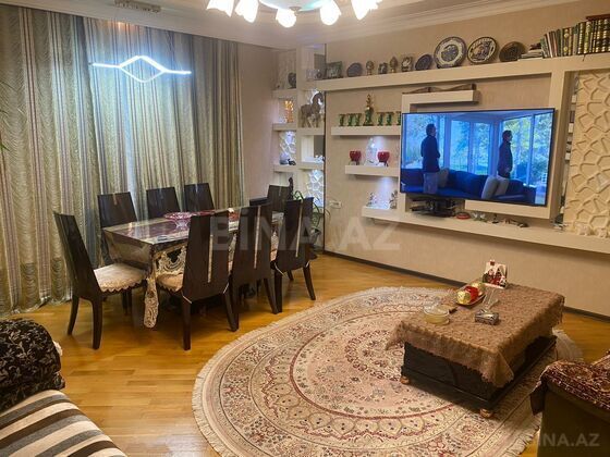 4 otaqlı Yeni tikili, Ağ şəhər q., Bakı