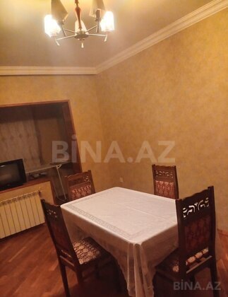 3 otaqlı Köhnə tikili, Əhmədli q., Bakı