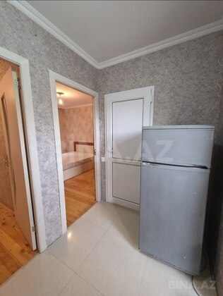 2 otaqlı Köhnə tikili, Bakıxanov q., Bakı