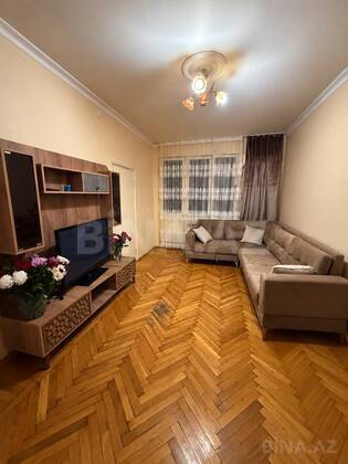 2 otaqlı Köhnə tikili, 8 Noyabr m., Bakı